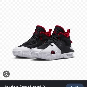 Jordan Stay Loyal 2
Little Kids' Shoes